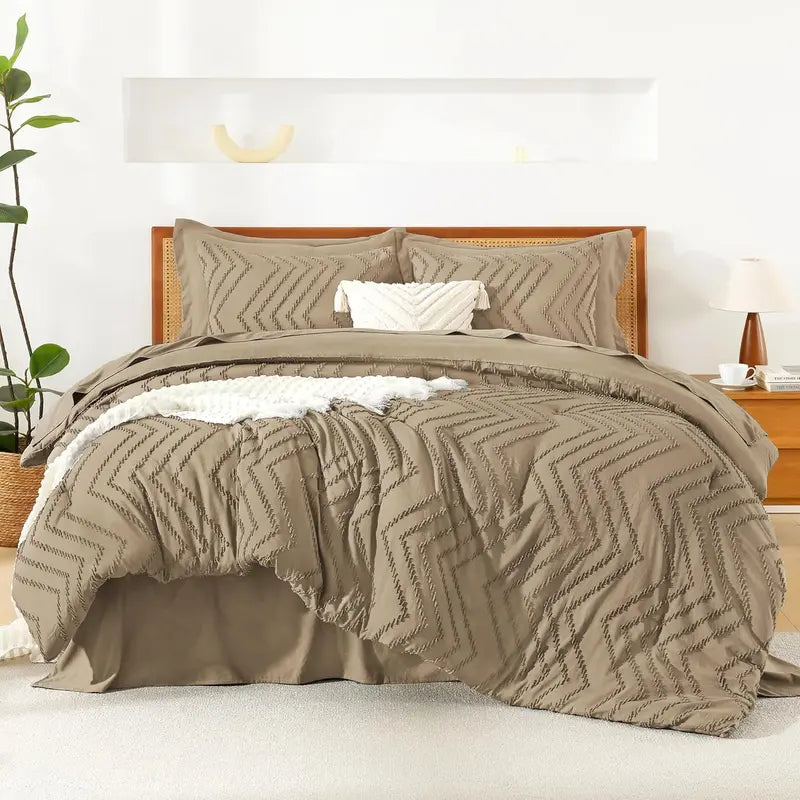 ☁️ 7‑Piece Chevron Tufted Boho Bedding Set, 14" Deep Pocket Microfiber Comforter Set, Soho Chic Home Decor